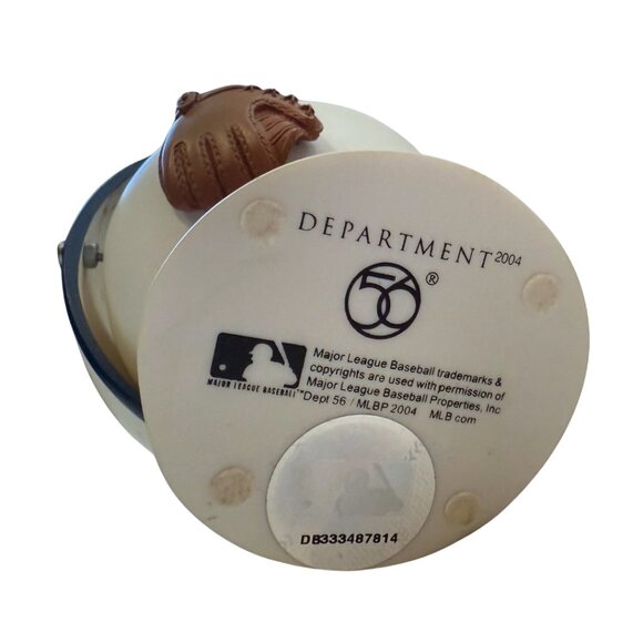 Department 56 2004 Boston Red Sox MLB Baseball Player Candy Dish Bowl Figurine - Picture 5 of 5